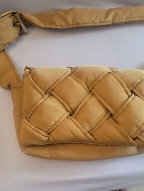 Quilted Mustard Crossbody Bag - Women's Fashion Shoulder Bag